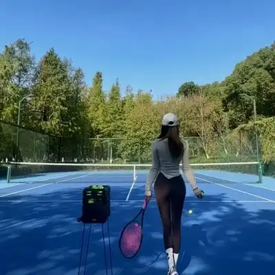 侯辉俊